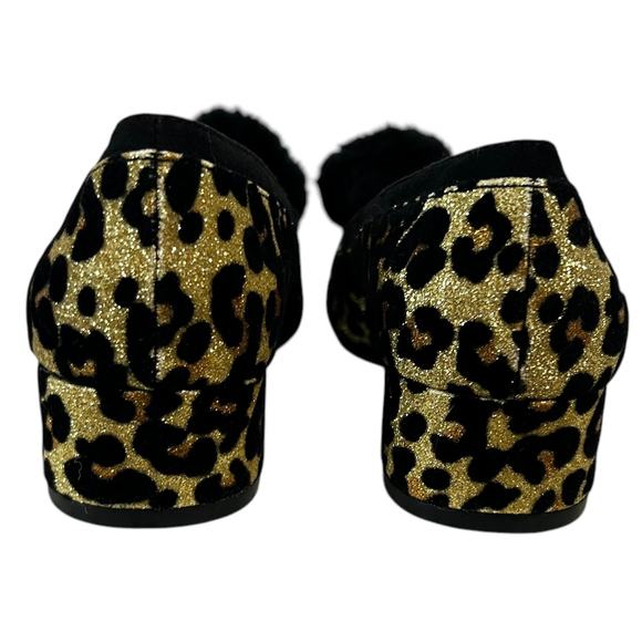 GB Girls Dress Shoes Size 2M Sparkle Leopard print with Pom poms - Picture 5 of 7